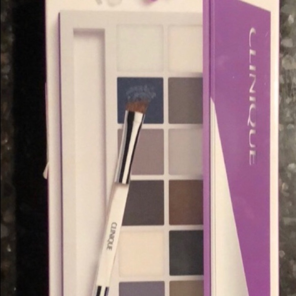 Clinique eye palette